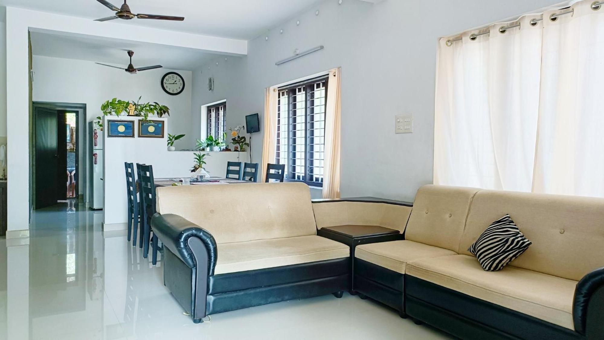 Alma Homestay Mararikulam Ngoại thất bức ảnh
