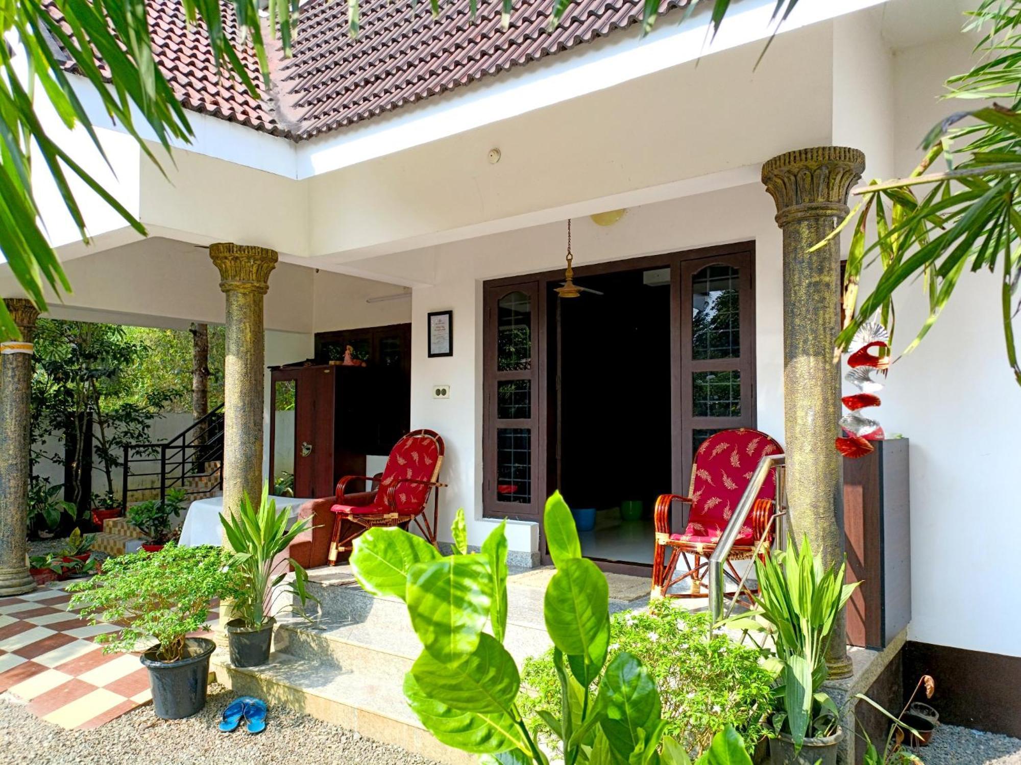 Alma Homestay Mararikulam Ngoại thất bức ảnh