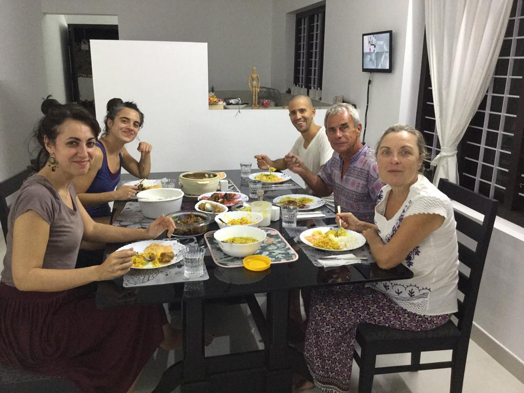 Alma Homestay Mararikulam Ngoại thất bức ảnh